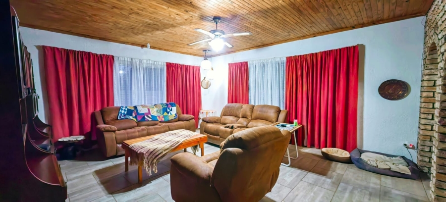 3 Bedroom Property for Sale in Dassie Rand North West